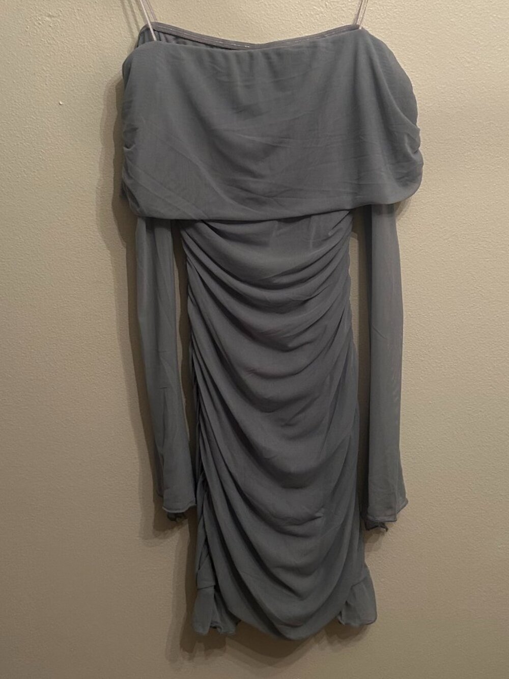 NWT Windsor Off Shoulder Grey Long Sleeve Mesh Mini Dress Size M